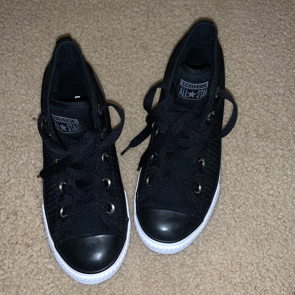 Boys size 3 Converse